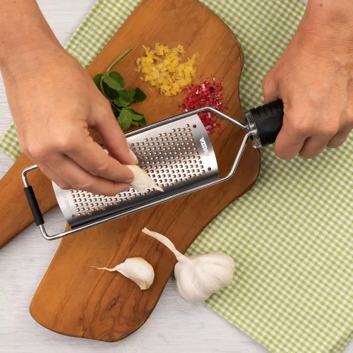Râpe fine inox 31,5 cm manche antidérapant | La Boutique du Barman Râpe fine inox 31,5 cm manche antidérapant | La Boutique du Barman